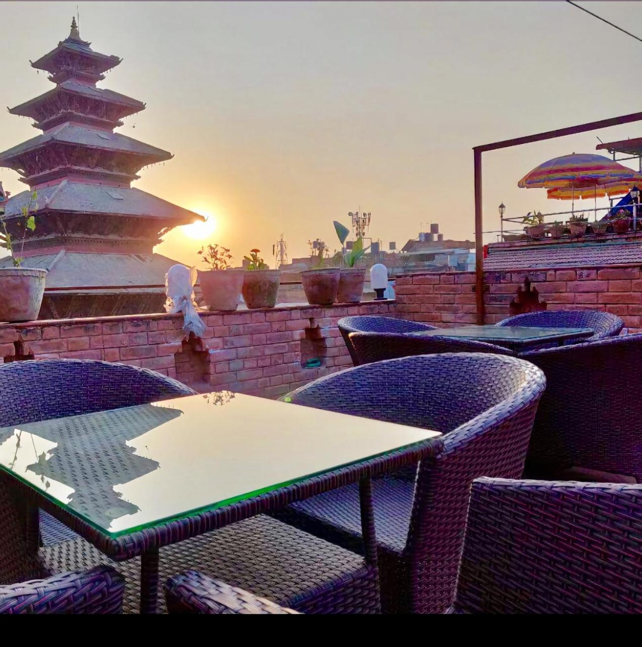 Hotel Baha Restaurant And Cafe Bhatgoan Екстериор снимка