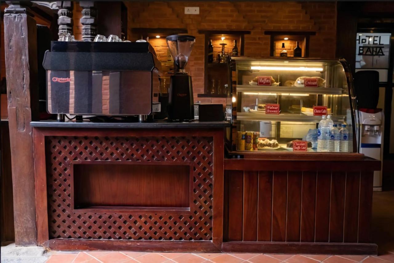 Hotel Baha Restaurant And Cafe Bhatgoan Екстериор снимка