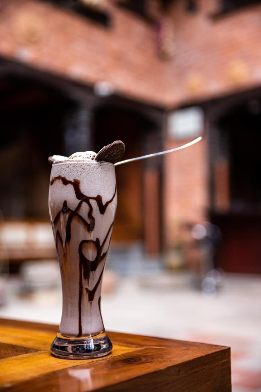 Hotel Baha Restaurant And Cafe Bhatgoan Екстериор снимка